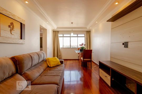 Sala de Estar de apartamento à venda com 2 quartos, 72m² em Vila Moinho Velho, São Paulo
