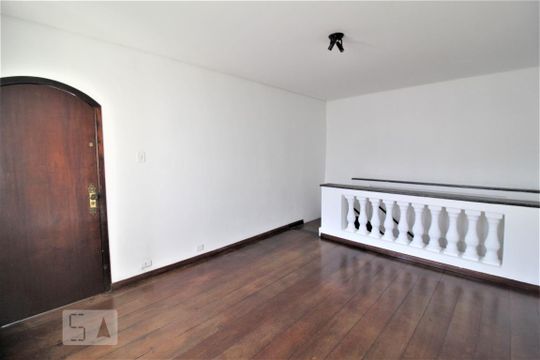 Sala de casa para alugar com 5 quartos, 275m² em Santa Paula, São Caetano do Sul