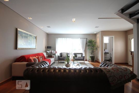 Sala de casa à venda com 2 quartos, 380m² em Vila Santo Estéfano, São Paulo