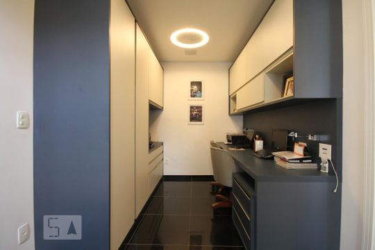 Escritório de casa à venda com 2 quartos, 380m² em Vila Santo Estéfano, São Paulo