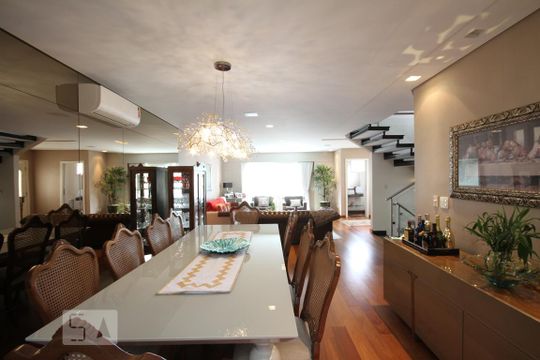 Sala de casa à venda com 2 quartos, 380m² em Vila Santo Estéfano, São Paulo