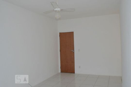 Sala de apartamento à venda com 3 quartos, 83m² em Fonseca, Niterói