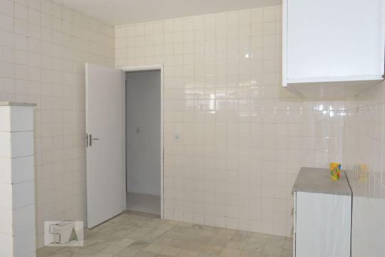 Cozinha de apartamento à venda com 3 quartos, 83m² em Fonseca, Niterói