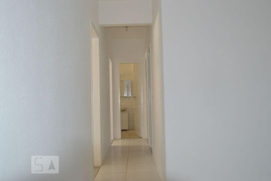 Corredor de apartamento à venda com 3 quartos, 83m² em Fonseca, Niterói