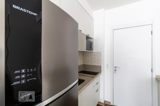Cozinha de kitnet/studio à venda com 1 quarto, 35m² em Consolação, São Paulo