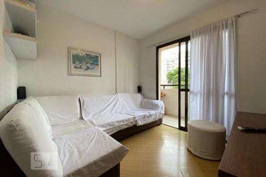 Apartamento para alugar com 3 quartos, 76m² em Jardim Ampliação, São Paulo