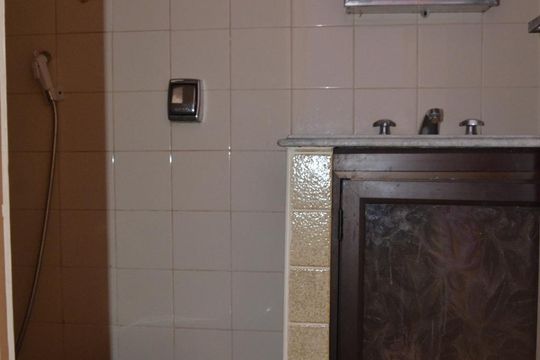 Banheiro de apartamento à venda com 2 quartos, 51m² em Engenho Novo, Rio de Janeiro