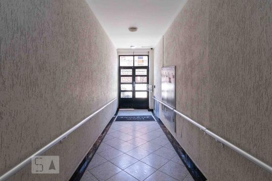Hall de Entrada de apartamento para alugar com 1 quarto, 25m² em Brás, São Paulo