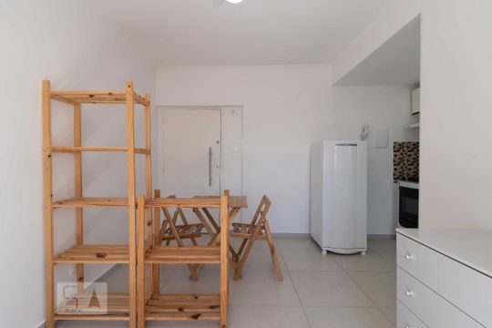 Sala de apartamento para alugar com 1 quarto, 25m² em Brás, São Paulo