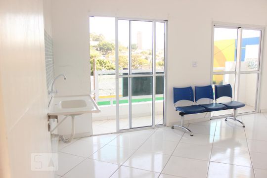 Kitnet/Studio para alugar com 1 quarto, 30m² em Vila Moraes, São Paulo