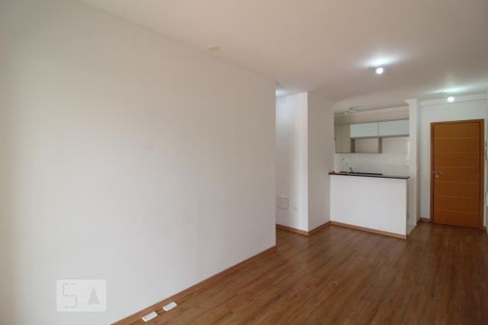 Sala de kitnet/studio à venda com 1 quarto, 50m² em Rudge Ramos, São Bernardo do Campo