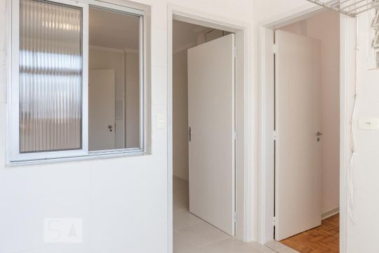 Lavanderia de apartamento para alugar com 2 quartos, 88m² em Vila Anglo Brasileira, São Paulo