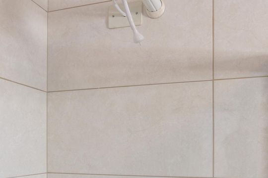 Banheiro da Suíte de apartamento para alugar com 2 quartos, 88m² em Vila Anglo Brasileira, São Paulo