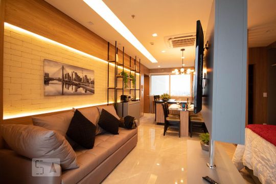 Sala de kitnet/studio para alugar com 1 quarto, 46m² em Centro, Osasco