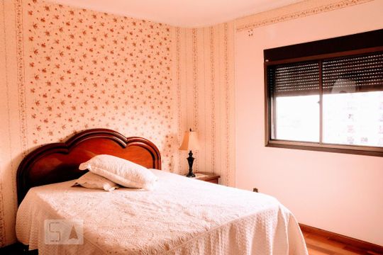 Quarto 1 de apartamento para alugar com 4 quartos, 230m² em Ipiranga, São Paulo