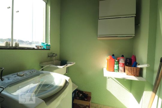 Área de Serviço de apartamento à venda com 2 quartos, 50m² em Jardim Santo Alberto, Santo André