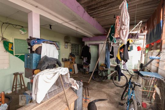 Quintal de casa para alugar com 2 quartos, 84m² em Itaquera, São Paulo