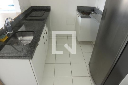 Cozinha de kitnet/studio à venda com 1 quarto, 26m² em Bela Vista, São Paulo