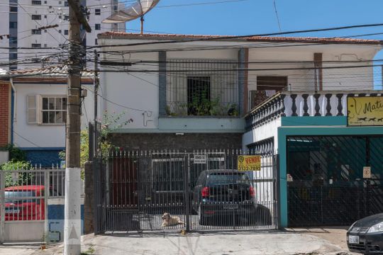 Fachada de casa à venda com 3 quartos, 170m² em Bosque da Saúde, São Paulo