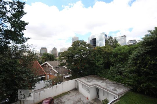 Vista de casa para alugar com 4 quartos, 600m² em Retiro Morumbi, São Paulo