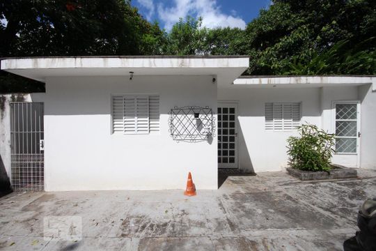 Fachada de casa para alugar com 4 quartos, 600m² em Retiro Morumbi, São Paulo
