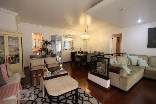 Apartamento para alugar com 3 quartos, 135m² em Vila Progredior, São Paulo