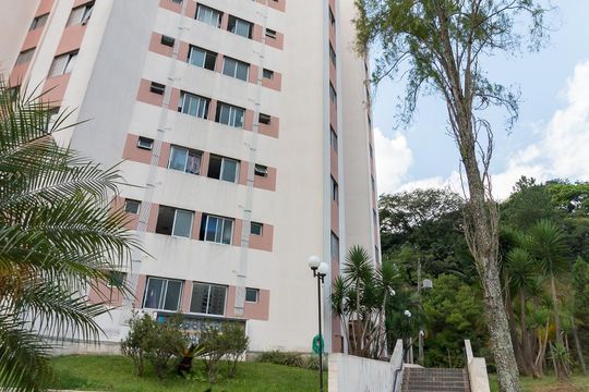 Área comum de apartamento para alugar com 2 quartos, 50m² em Jardim Terezópolis, Guarulhos
