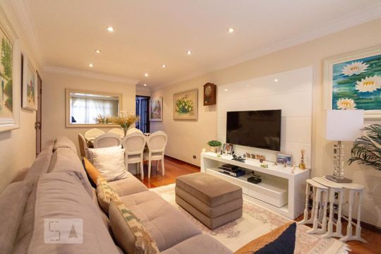 Casa à venda com 3 quartos, 217m² em Bosque da Saúde, São Paulo