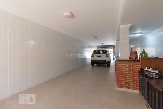 Garagem de casa à venda com 3 quartos, 217m² em Bosque da Saúde, São Paulo