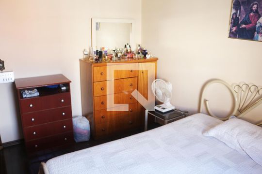 Suíte 1 de casa à venda com 5 quartos, 447m² em Jardim Sao Caetano, São Caetano do Sul