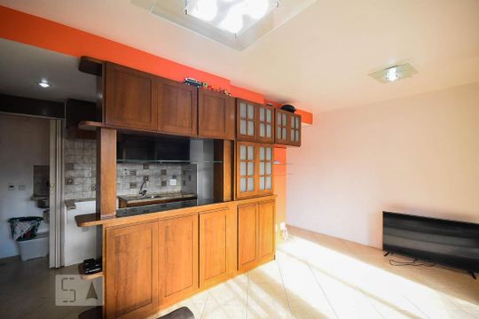 Sala de apartamento à venda com 1 quarto, 50m² em Jardim Londrina, São Paulo