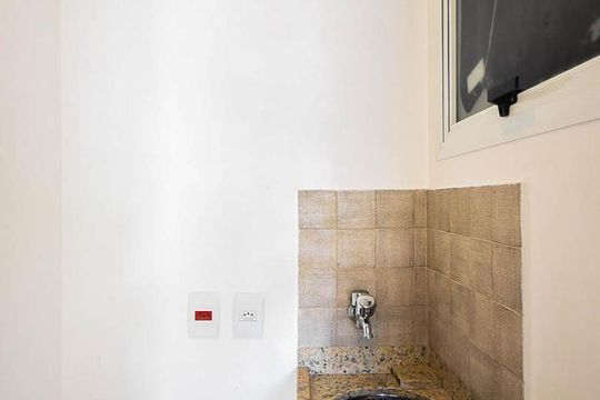 Área de serviço de apartamento à venda com 1 quarto, 50m² em Jardim Londrina, São Paulo