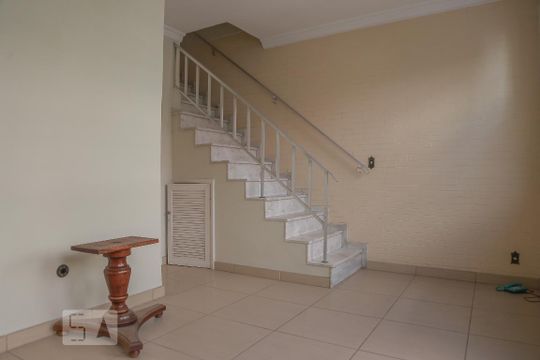 Sala de casa de condomínio à venda com 4 quartos, 198m² em Maracanã, Rio de Janeiro