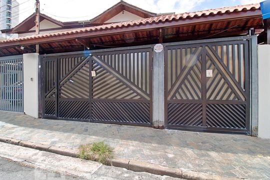 Fachada de casa à venda com 3 quartos, 180m² em Jardim Colombo, São Paulo
