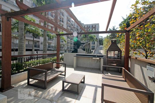 Área comum - Churrasqueira de apartamento para alugar com 2 quartos, 89m² em Granja Viana, Cotia