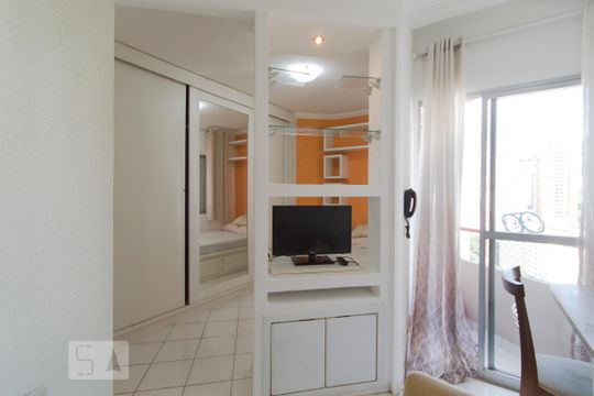 Sala de apartamento para alugar com 1 quarto, 38m² em Bela Vista, São Paulo