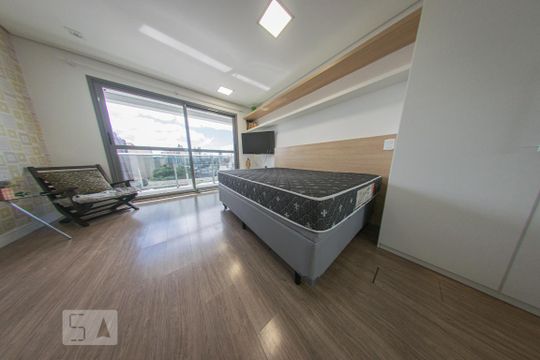 Studio de kitnet/studio para alugar com 1 quarto, 28m² em Centro, Curitiba