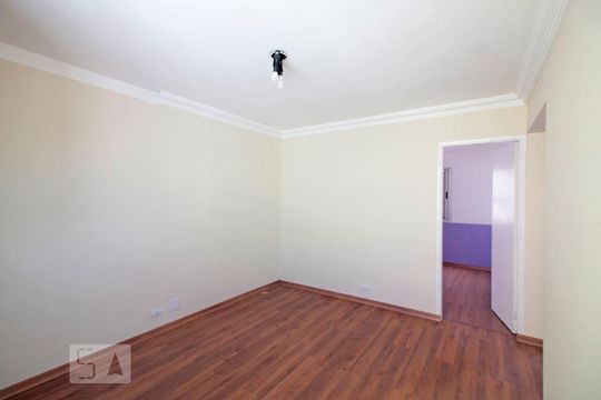 Sala de apartamento para alugar com 2 quartos, 55m² em Jardim Rio das Pedras, Cotia