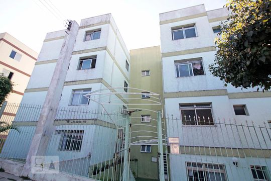 Fachada de apartamento para alugar com 2 quartos, 55m² em Jardim Rio das Pedras, Cotia