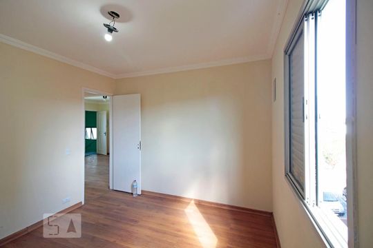 Quarto 2 de apartamento para alugar com 2 quartos, 55m² em Jardim Rio das Pedras, Cotia
