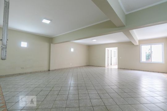Garagem de casa para alugar com 3 quartos, 360m² em Vila Prudente, São Paulo