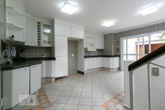 Cozinha de casa para alugar com 3 quartos, 360m² em Vila Prudente, São Paulo