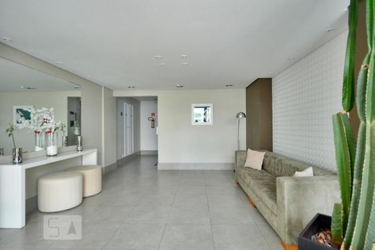 Hall social de apartamento à venda com 2 quartos, 65m² em Vila Anglo Brasileira, São Paulo