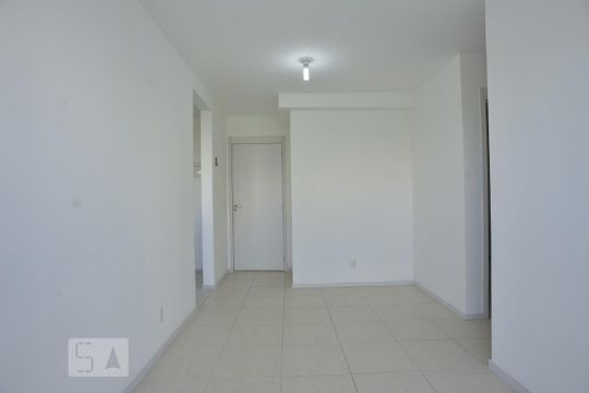 Sala de apartamento à venda com 2 quartos, 52m² em Jacarepaguá, Rio de Janeiro