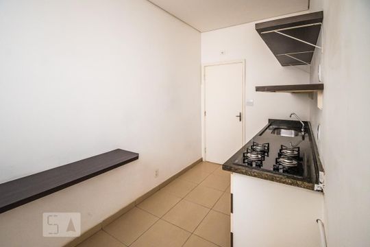 Cozinha de apartamento para alugar com 2 quartos, 149m² em Centro, Campinas