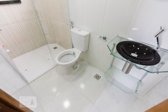 Banheiro da Suíte de casa para alugar com 1 quarto, 40m² em Vila Guaca, São Paulo