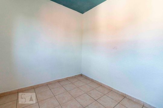 Quarto 2 de casa para alugar com 2 quartos, 60m² em Chácara Cruzeiro do Sul, São Paulo