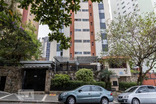 Fachada de apartamento para alugar com 2 quartos, 50m² em Parque Imperial, São Paulo