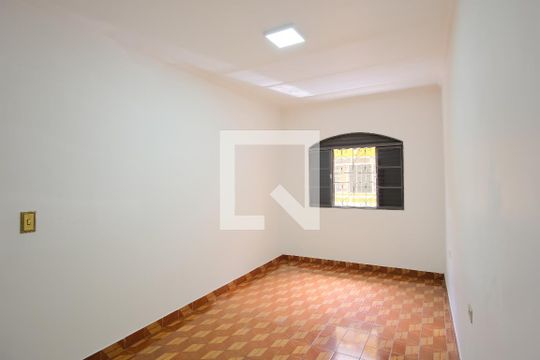 Quarto 1 de casa para alugar com 3 quartos, 300m² em Vila Carrão, São Paulo