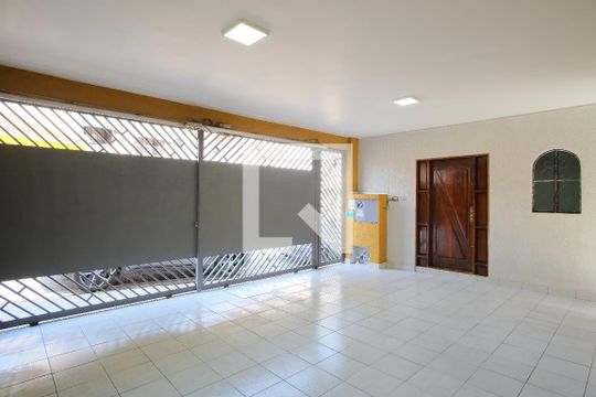 Garagem de casa para alugar com 3 quartos, 302m² em Vila Carrão, São Paulo